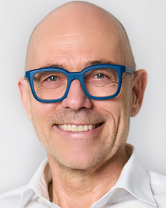 Prof. Daniel Müller